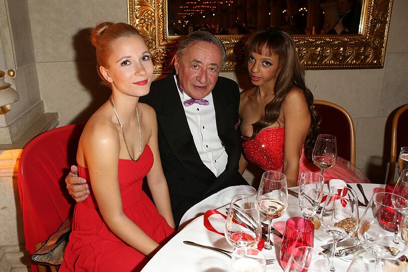 Richard Lugner mit Karoline und Bahati
