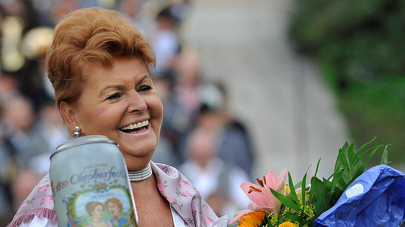 Im Streit um den Bierpreis kritisiert die frühere Wiesn-Chefin Gabriele Weishäupl die Wirte &ndash; und stärkt Josef Schmid den Rücken.