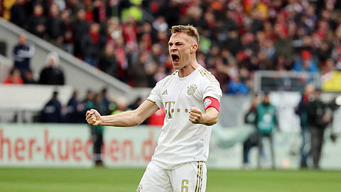 Ließ seinen Emotionen nach dem Sieg gegen den SC Freiburg freien Lauf: Bayern-Kapitän Joshua Kimmich.