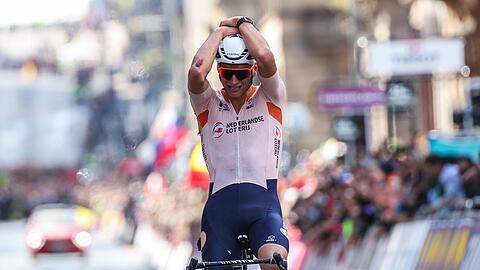Triumphierte im Regen von Glasgow: Mathieu van der Poel.