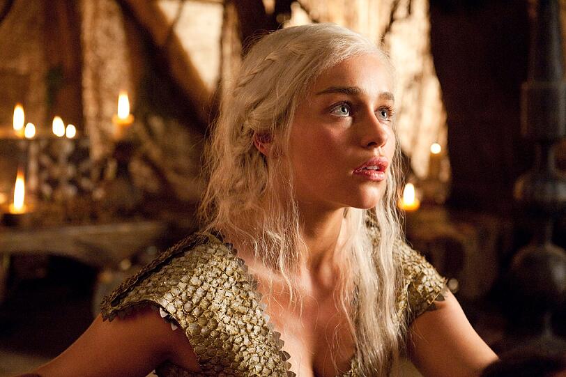 Was für ein Blick! Emilia Clarke wurde mit "Game of Thrones" übrigens erst so richtig bekannt. Die hübsche Dame ist also eine Art Eigengewächs!