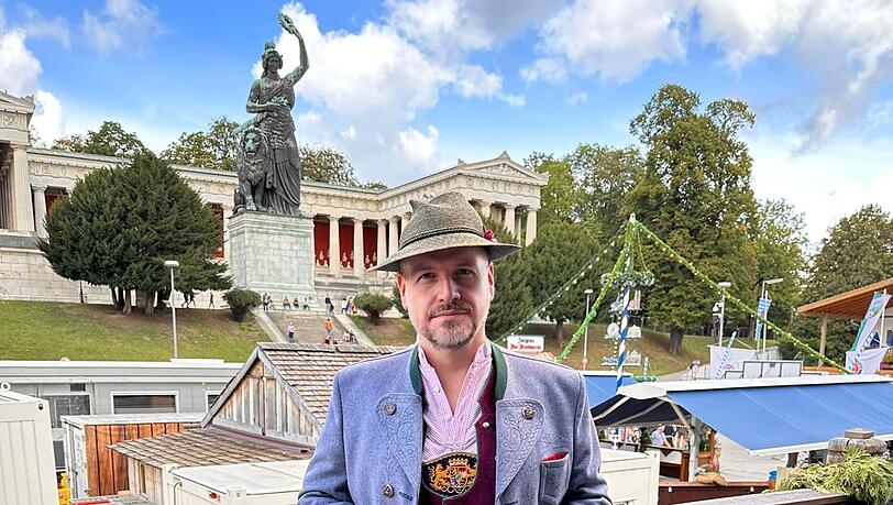 Oliver Rauh schaut bei den Promis auf dem Oktoberfest ganz genau hin. Oliver Rauh schaut bei den Promis auf dem Oktoberfest ganz genau hin.