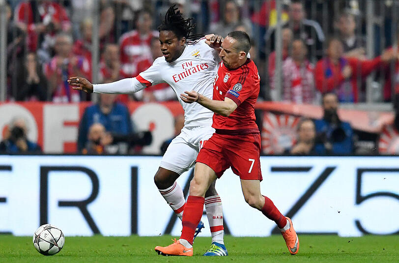 Franck Ribéry: Note 3. Nicht so wirkungsvoll wie zuletzt gegen Frankfurt. Sah Gelb (22.) für etwas zu viel Körpereinsatz. Probierte es wieder mit einem Seitfallzieher (40.).