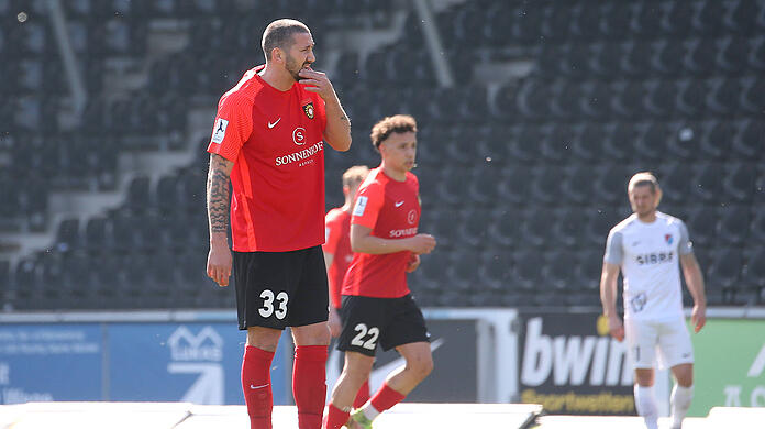 Spielt in der nächsten Saison in der 5. Liga: Ex-Löwe Sascha Mölders. (Archivbild)