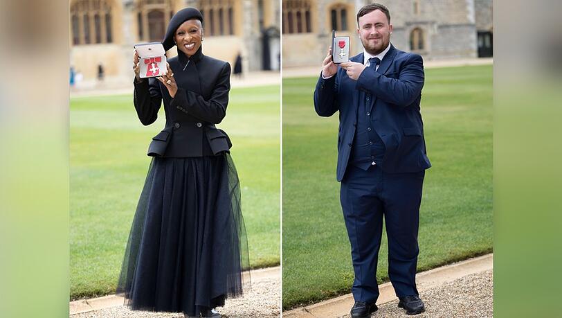 Cynthia Erivo und Luke Littler sind stolz auf ihre Auszeichnungen. Cynthia Erivo und Luke Littler sind stolz auf ihre Auszeichnungen.