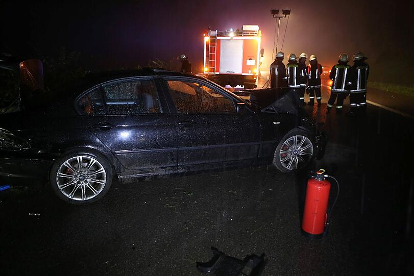 Der Sohn des Lkw-Fahrers musste mit ansehen, wie sein Fahrer überfahren wurde. Bilder vom Unfallort.