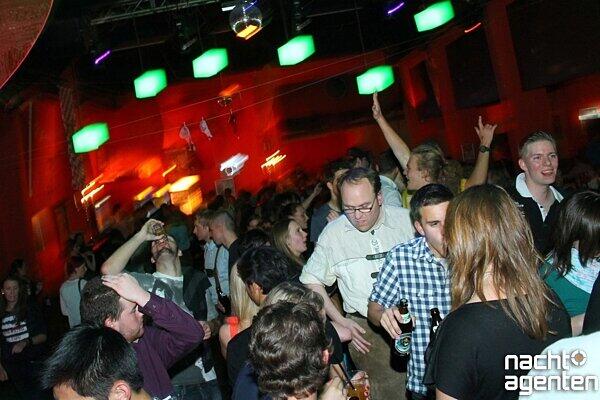 Heiße After Wiesn in der Nachtgalerie: Mehr Partybilder finden Sie auf www.nachtagenten.de