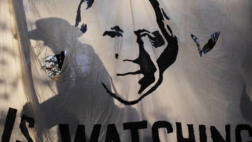 Protestplakat gegen die künftige Überwachung durch das BKA Protestplakat gegen die künftige Überwachung durch das BKA
