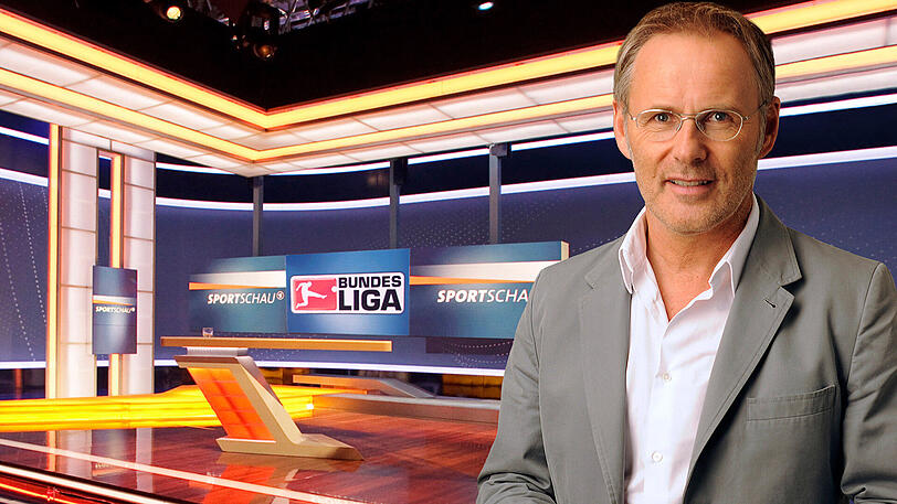 Moderator Reinhold Beckmann im Jahr 2010 im Studio von der Bundesliga-Sportschau live im Ersten.