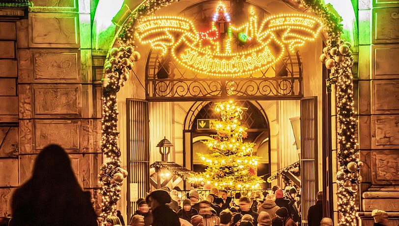 Am Wochenende gab es einen regelrechten Ansturm auf diesen Weihnachtsmarkt in München.