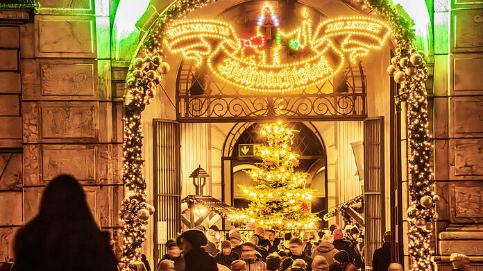 Am Wochenende gab es einen regelrechten Ansturm auf diesen Weihnachtsmarkt in München.