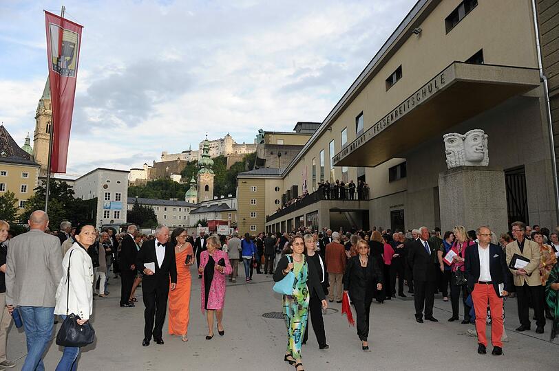 DON CARLO und GIOVANNA D`ARCO-Premiere: Die Bilder von den Opernfestspielen in Salzburg
