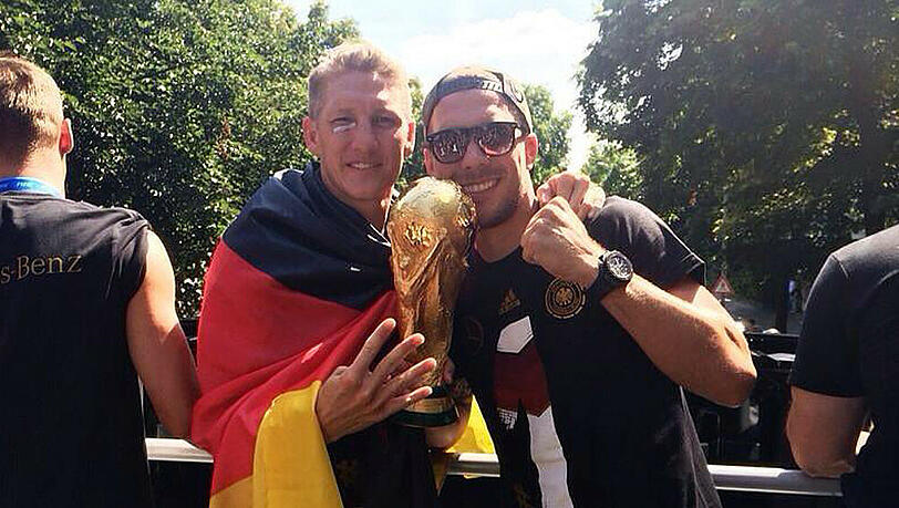 Schweini und Podolski: So sehen Sieger aus