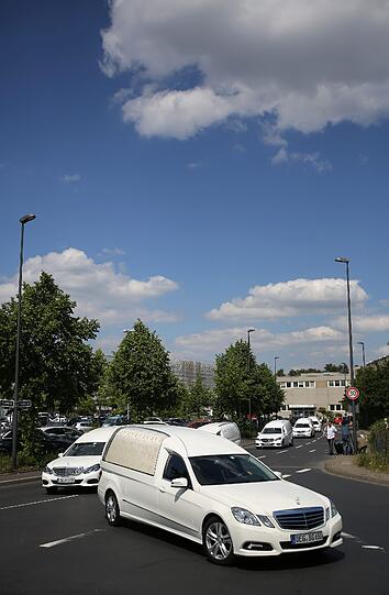 Am Mittwoch kam der Leichenwagen-Konvoi in Haltern am See an.