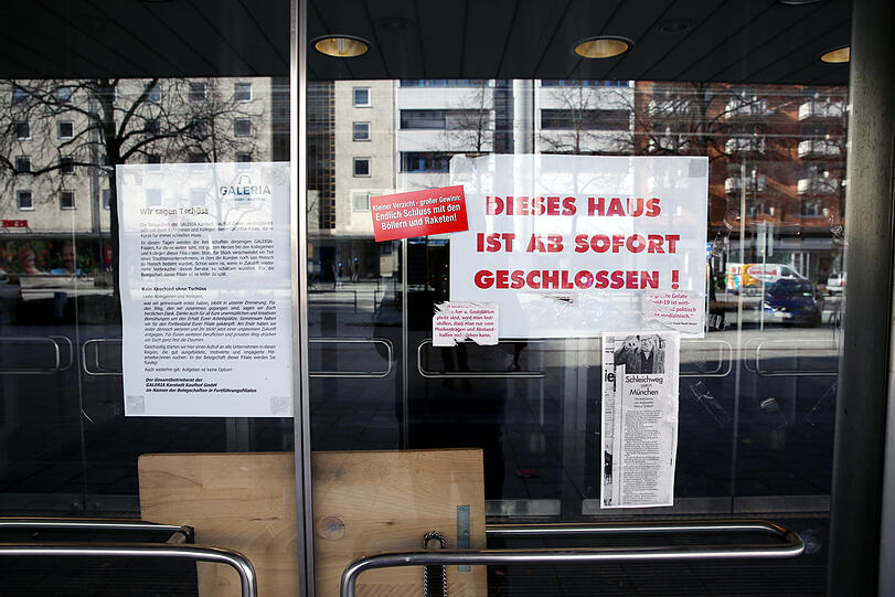 Geschlossen! Im Karstadt am Nordbad geht seit Monaten nichts mehr.