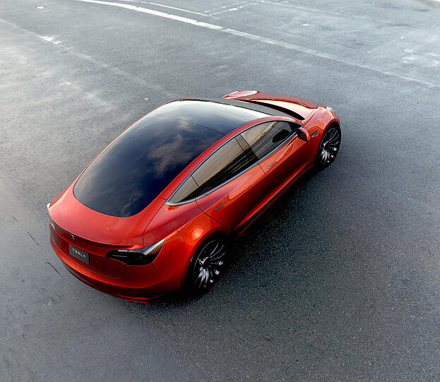 Der neue Tesla Model 3 ist ein kompakterer Mix aus Model S und Model X. Er bietet Platz für fünf Passagiere und deren Gepäck - und zwar reichlich, so Tesla-Chef Elon Musk.