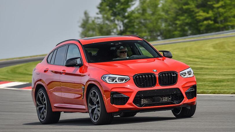 Dynamische Angelegenheit: Der Tester mit dem X4 M Competition auf dem Rennkurs von Monticello in New Jersey. Dynamische Angelegenheit: Der Tester mit dem X4 M Competition auf dem Rennkurs von Monticello in New Jersey.
