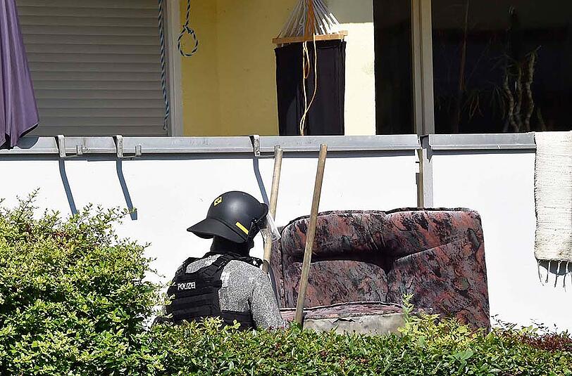 Bilder vom Großeinsatz der Polizei in Berg am Laim.