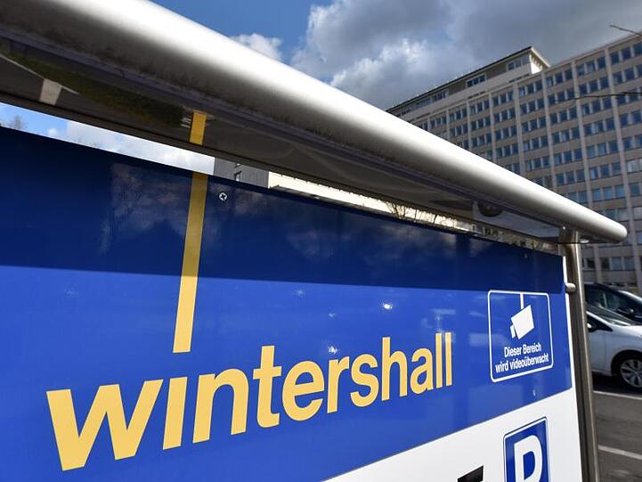 Blick auf die Kasseler-Zentrale der Wintershall Holding GmbH, dem größten deutschen Erdöl- und Erdgasproduzenten.