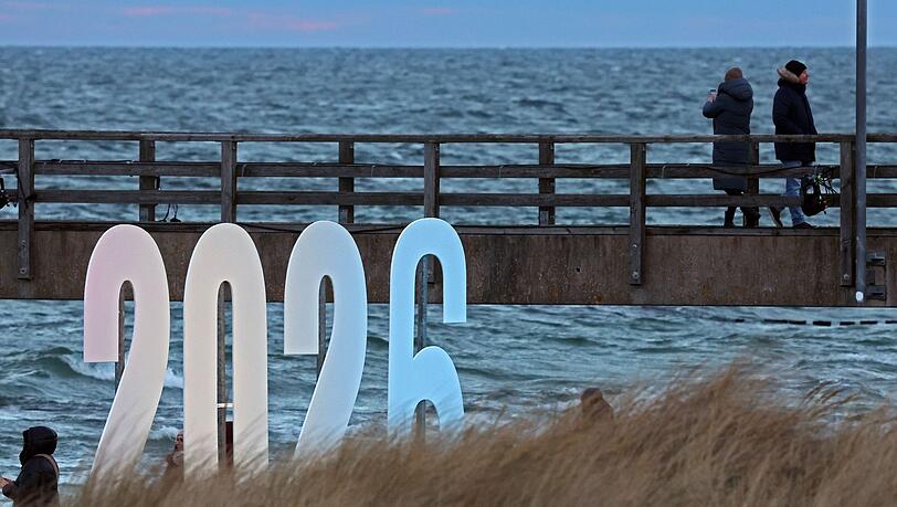 In vielen L&auml;ndern der Welt bereiten sich die Menschen auf den Jahreswechsel vor.