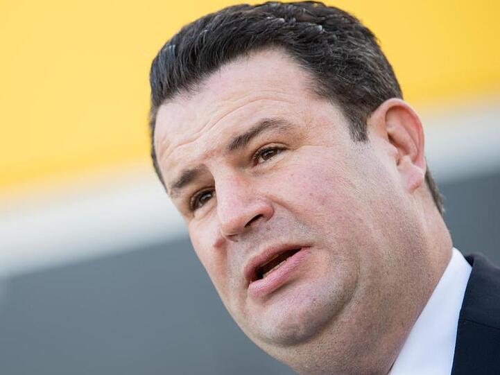 Bundesarbeitsminister Hubertus Heil will Beschäftigten mehr Flexibilität ermöglichen und dazu mobiles Arbeiten erleichtern.