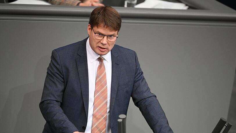 Der AfD-Abgeordnete Steffen Kotré war auch schon in der Talkshow von Moskaus TV-Propagandist Solowjow zugeschaltet. (Archivbild) Der AfD-Abgeordnete Steffen Kotré war auch schon in der Talkshow von Moskaus TV-Propagandist Solowjow zugeschaltet. (Archivbild)