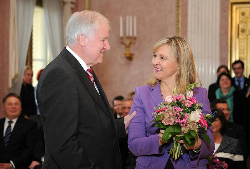 Reiseministerin Beate Merk ist in der Staatskanzlei stationiert.
