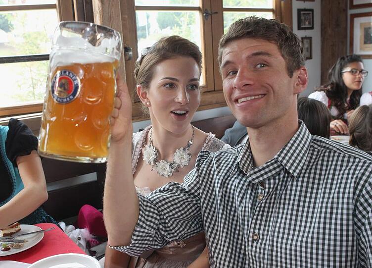 "#Müllered ;-)" schreibt der FC Bayern auf Twitter.