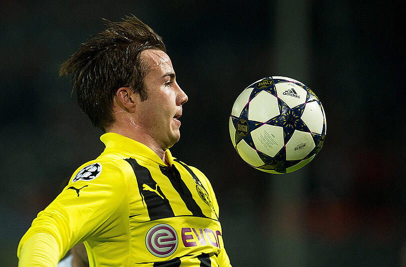 Wieder in schwarz-gelb unterwegs: Mario Götze.