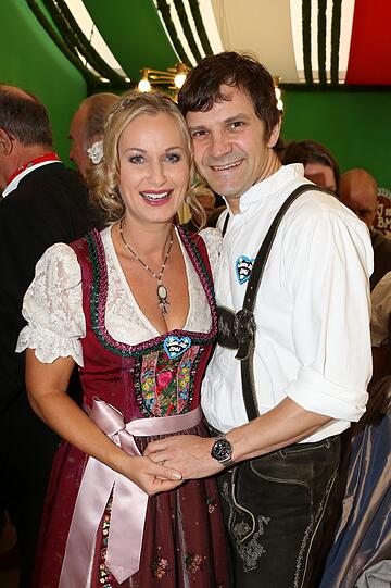 Eva Grünbauer mit Ehemann Richard George.