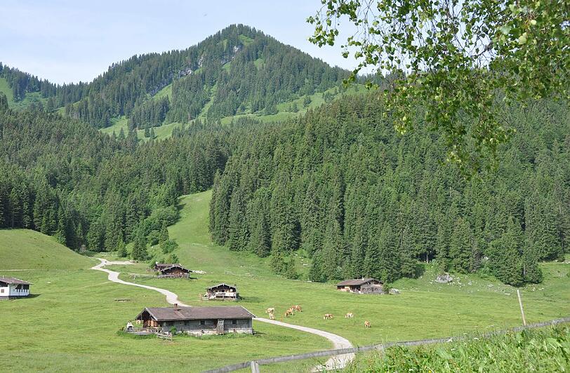 Gipfelerlebnis und kulinarische Schmankerl am Spitzingsee. Jetzt bewerben und mit etwas Glück dabei sein.