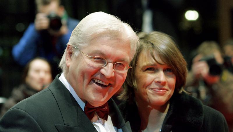 Steinmeier nimmt politische Auszeit &ndash; Aus Liebe zu seiner Frau