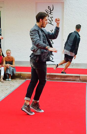 Catwalk 3-Show bei München Mitte.