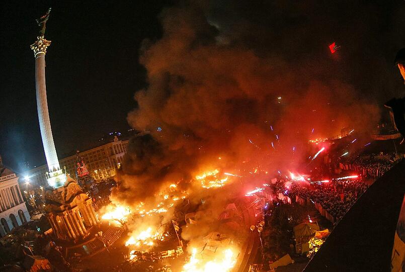 Blut, Feuer, Gewalt: Die Situation in Kiew ist in der Nacht weiter eskaliert. Die Bilder aus der Ukraine.