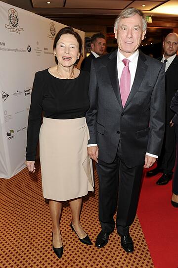 Bundespräsident a.D. Horst Köhler mit seiner Frau Eva Luise