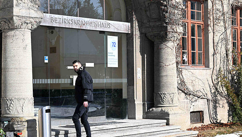 Mike Cees auf dem Weg in die Suchtklinik in München. Mike Cees auf dem Weg in die Suchtklinik in München.