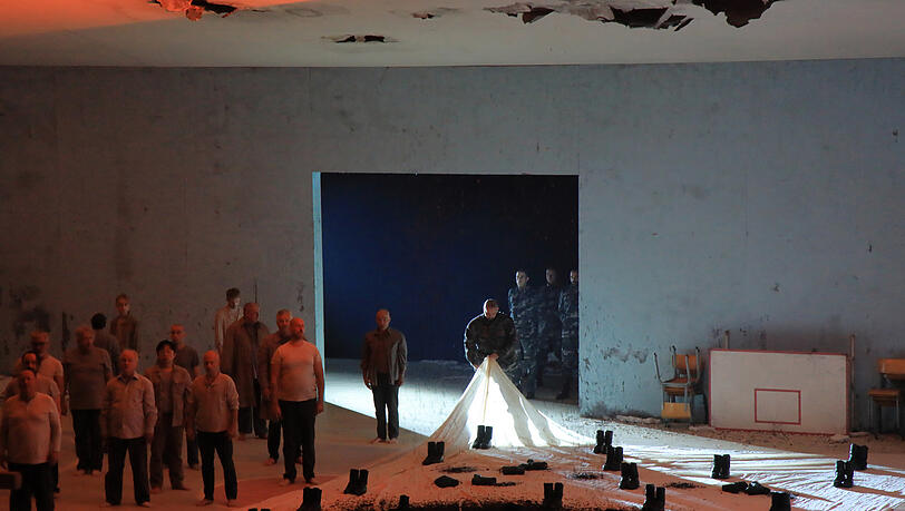 Verdis "Aida" im Nationaltheater. Verdis "Aida" im Nationaltheater.