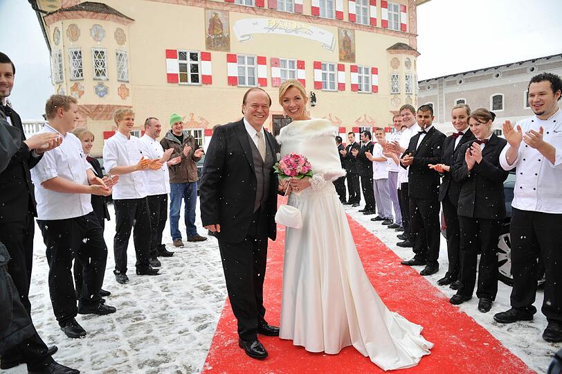 Die Traumhochzeit von Star-Koch Winkler und seiner Denise - sehen Sie hier die wunderschönen Bilder aus dem zugeschneiten Aschau.
