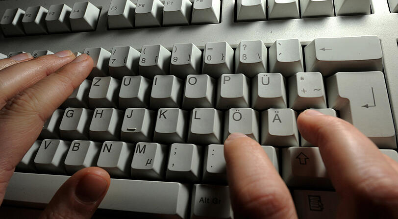 Am kommenden Montag (21.02.2011) beginnt vor dem Landgericht Hildesheim der Prozess gegen den mutmaßlichen Mörder von Melanie aus der Nähe von Peine. Sie hatte ihn im Chat kennengelernt.