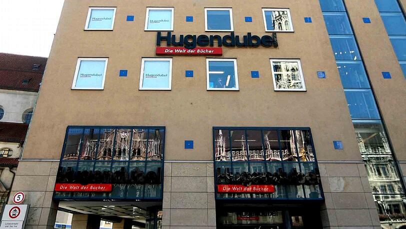 Hugendubel am Marienplatz. Ab 2016 schließt Münchens bekannteste Buchhandlung. Hugendubel am Marienplatz. Ab 2016 schließt Münchens bekannteste Buchhandlung.