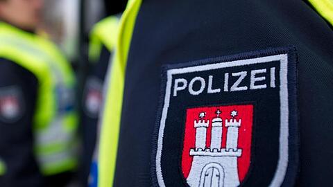 Einsatzkräfte der Hamburger Polizei konnten den Vermissten finden. (Symbolbild)
