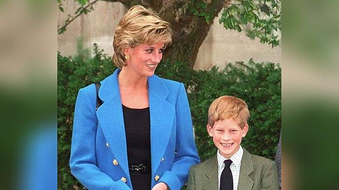Prinzessin Diana mit ihrem Sohn Prinz Harry.