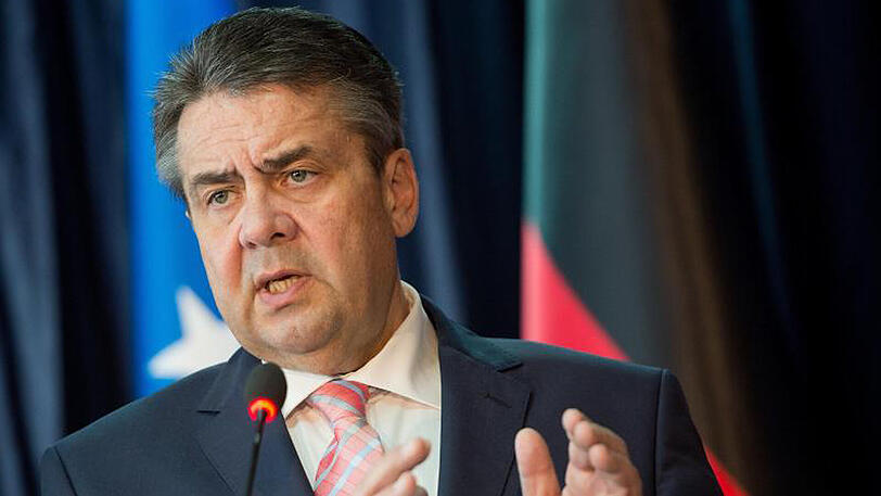 Außenminister Sigmar Gabriel: "Wir wollen nicht, dass dieser Konflikt aus der Türkei in unsere Gesellschaft getragen wird".