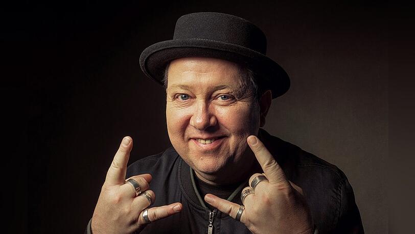 Wurde im Jahr 1991 mit seiner Band Die Prinzen schlagartig zum Popstar:  Sebastian Krumbiegel