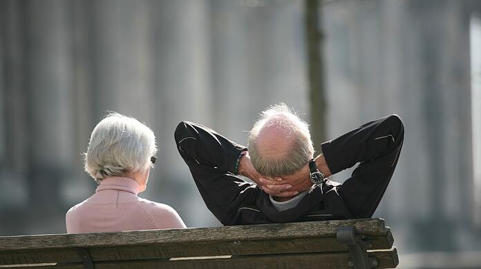 Die vor eineinhalb Jahren eingeführte Rente mit 63 ist bei älteren Arbeitnehmern sehr gefragt.