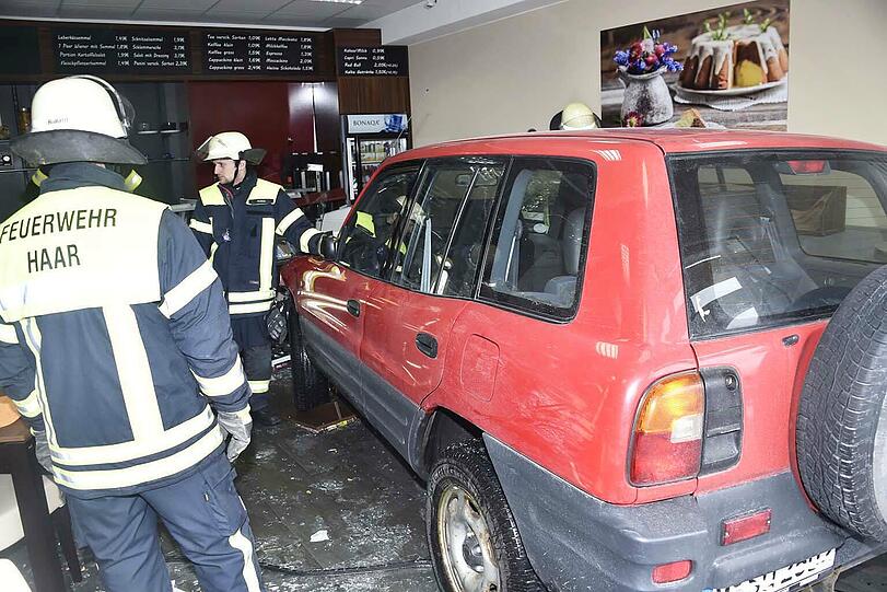 Ein 70-Jähriger verwandelte eine Bäckerei in Haar kurzerhand zu einem Drive In.