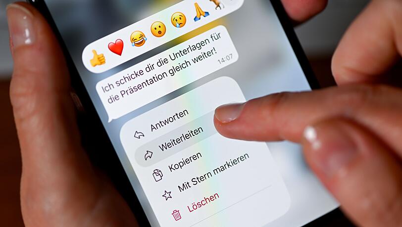 Durfte eine Frau Nachrichten einer Freundin einfach weiterleiten? (Symbolbild)