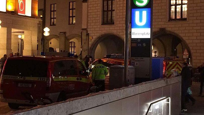 Löschfahrzeuge fanden sich am Marienplatz ein - doch von einem Feuer war weit und breit keine Spur.