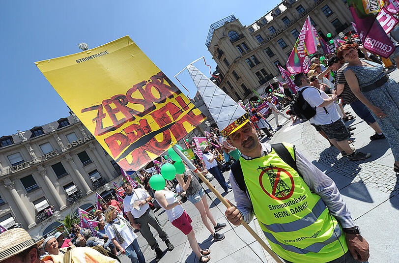 Großdemonstration in München gegen den G7-Gipfel: Die Bilder von der Protestkundgebung.
