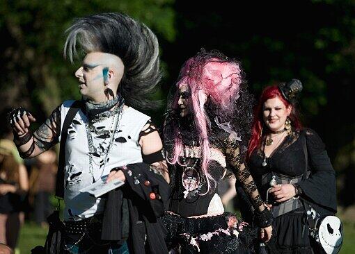 Die schrägsten Outfits der Wave-Gothic-Fans aus den letzten Jahren - Bilder aus Leipzig